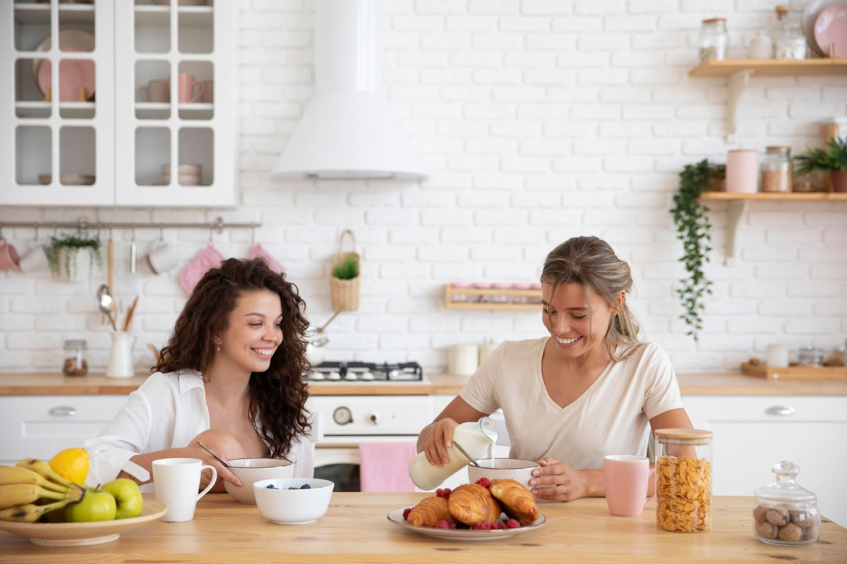 Three Steps to Finding the Right Roommate to Share Your Apartment