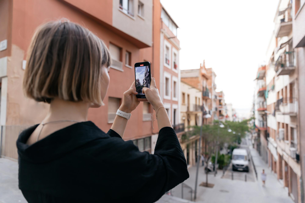 What to Look for During a Self-Guided Apartment Tour