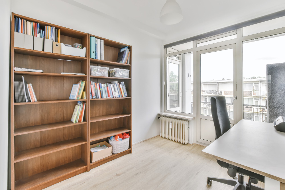 Declutter and Refresh: Organizing Your Apartment Bookshelf