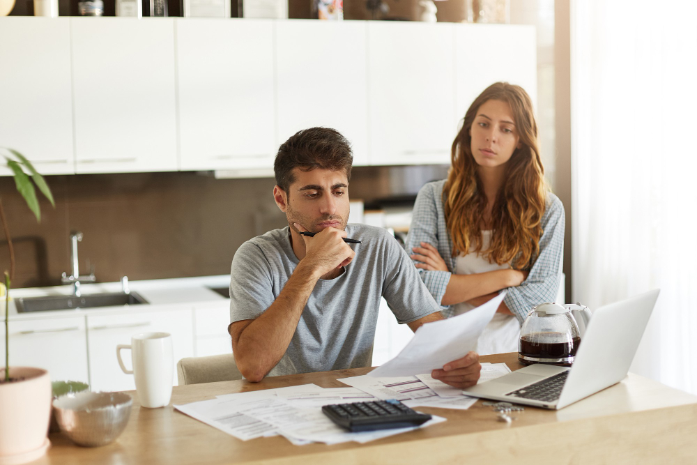 Tips to Lower Your Bills and Save on Apartment Living
