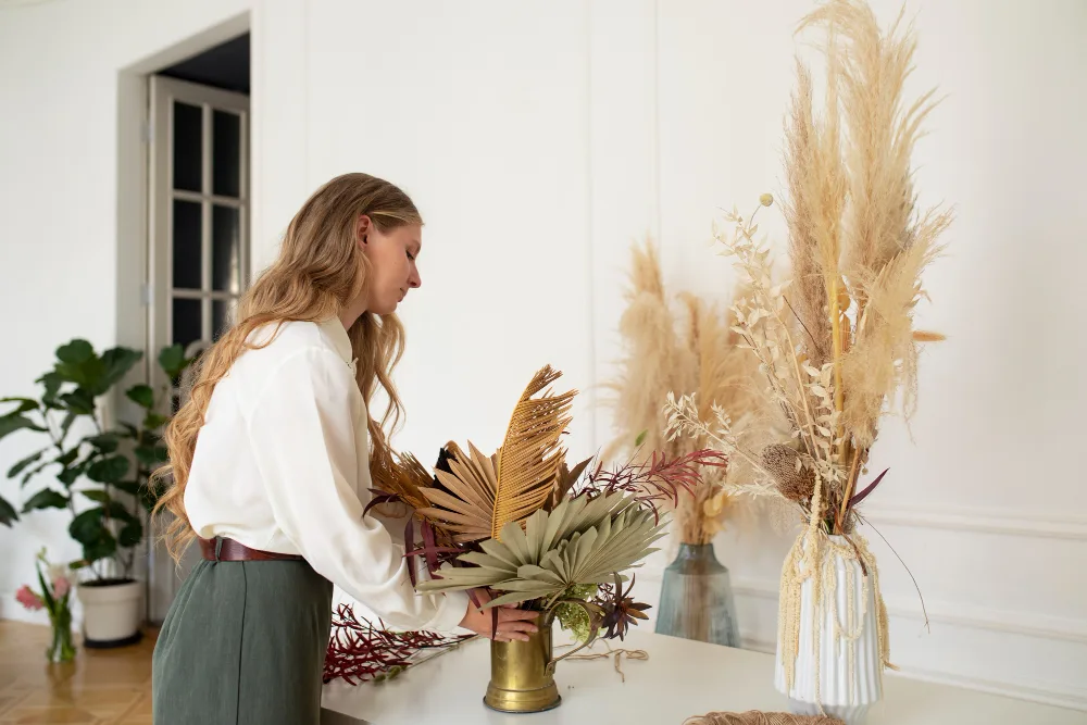 A Guide to Decorating Your First Apartment